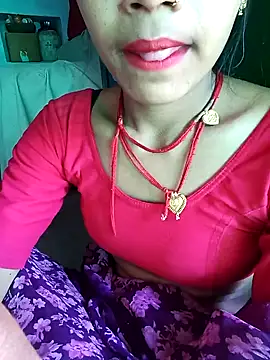 Snapshot of Amaya_Bajwa chatting on 02-01-25, 05:18 Amaya Bajwa online show from 02-01-25, 05:18