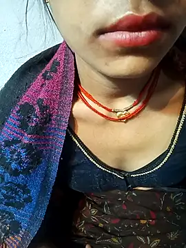 Snapshot of Amaya_Bajwa chatting on 02-08-25, 07:38 Amaya Bajwa online show from 02-08-25, 07:38