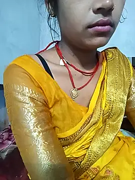 Snapshot of Amaya_Bajwa chatting on 03-05-25, 09:48 Amaya Bajwa online show from 03-05-25, 09:48