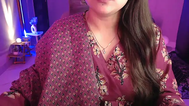 Mitikaa online show from 12-21-25, 02:24