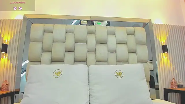 ashlyn parker online show from 02-28-25, 11:01