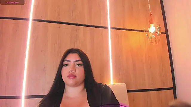 ashlyn parker online show from 12-17-25, 06:36