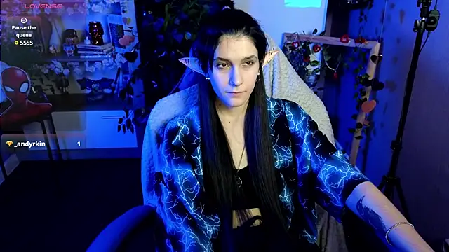 Snapshot of Hyeon_Jin chatting on 02-17-25, 07:47 Hyeon Jin online show from 02-17-25, 07:47