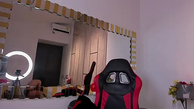 TylerBloom online show from 10-14-25, 01:01