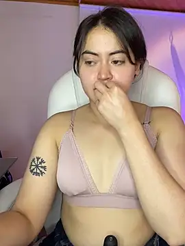 Camila pinkk online show from 05-23-26, 03:27
