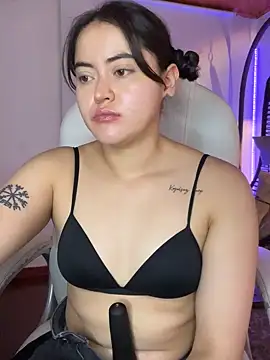 Camila pinkk online show from 06-13-26, 04:16