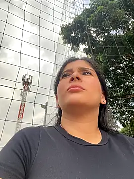 MilaRux online show from 10-11-25, 10:19