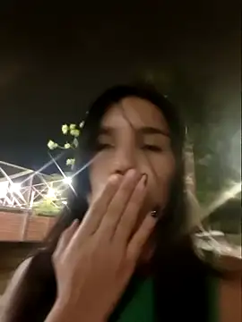 the queen of street online show from 09-19-25, 03:52