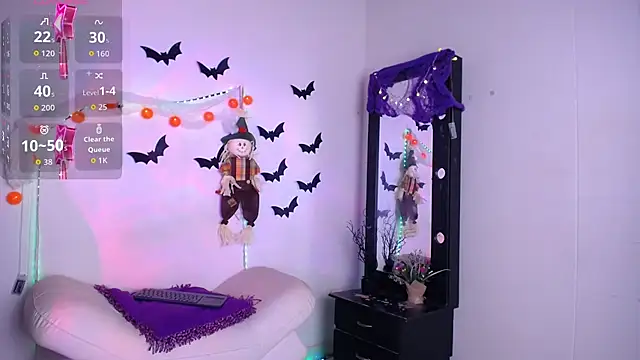 Yorkeidys1 online show from 10-20-25, 03:18