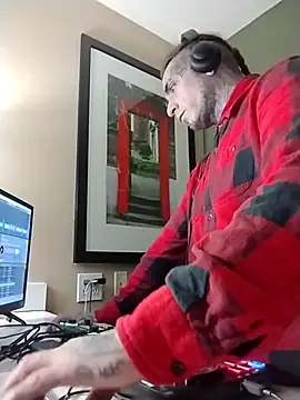 Snapshot of justthetip4209 chatting on 03-12-25, 06:07 justthetip4209 online show from 03-12-25, 06:07