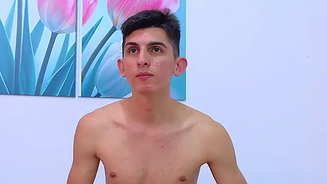 Ana and Leo online show from 03-14-25, 04:30