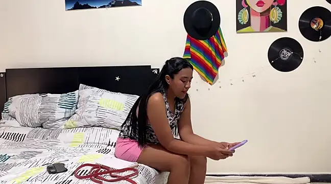 Snapshot of giselao chatting on 01-16-25, 07:10 giselao online show from 01-16-25, 07:10