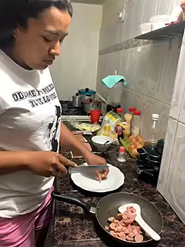 Snapshot of giselao chatting on 02-26-25, 08:33 giselao online show from 02-26-25, 08:33