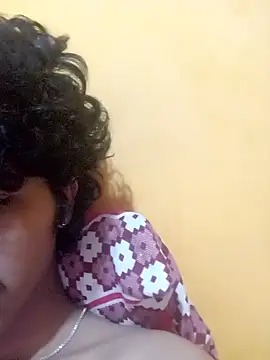 CosmicEmuu online show from 01-12-25, 07:31