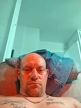 Snapshot of jayjay198080 chatting on 03-23-25, 12:04 jayjay198080 online show from 03-23-25, 12:04