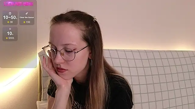 MaryBliss online show from 10-23-25, 09:46