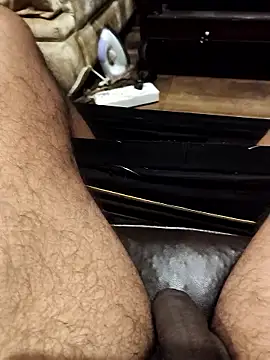 Snapshot of vannaaaa100 chatting on 01-08-26, 02:30 vannaaaa100 online show from 01-08-26, 02:30