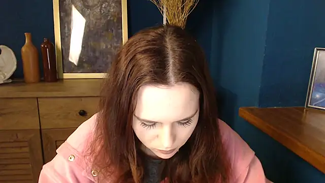 Snapshot of mini_girly chatting on 02-19-25, 04:22 mini girly online show from 02-19-25, 04:22