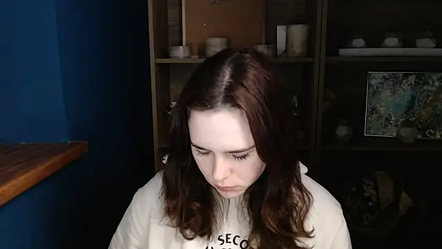 Snapshot of mini_girly chatting on 02-21-25, 07:23 mini girly online show from 02-21-25, 07:23