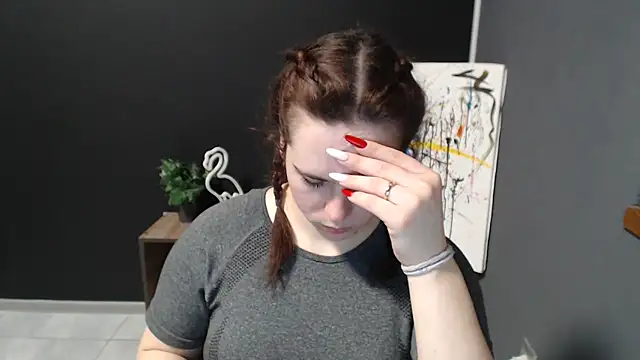 Snapshot of mini_girly chatting on 02-21-25, 01:55 mini girly online show from 02-21-25, 01:55