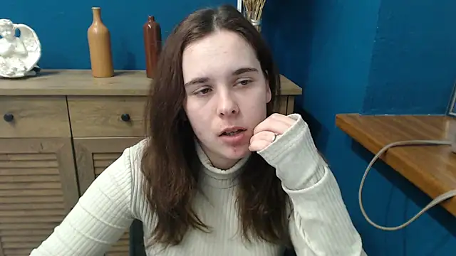 Snapshot of mini_girly chatting on 03-21-25, 12:39 mini girly online show from 03-21-25, 12:39