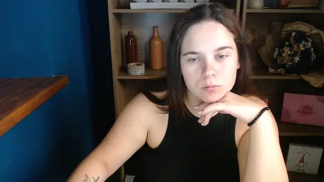 Snapshot of mini_girly chatting on 09-30-25, 10:09 mini girly online show from 09-30-25, 10:09