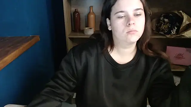 Snapshot of mini_girly chatting on 10-09-25, 05:49 mini girly online show from 10-09-25, 05:49