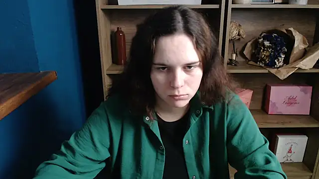 Snapshot of mini_girly chatting on 10-16-25, 08:04 mini girly online show from 10-16-25, 08:04