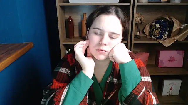 Snapshot of mini_girly chatting on 10-20-25, 11:27 mini girly online show from 10-20-25, 11:27