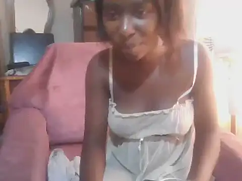 Snapshot of Hotdaily04 chatting on 01-16-25, 09:59 Hotdaily04 online show from 01-16-25, 09:59