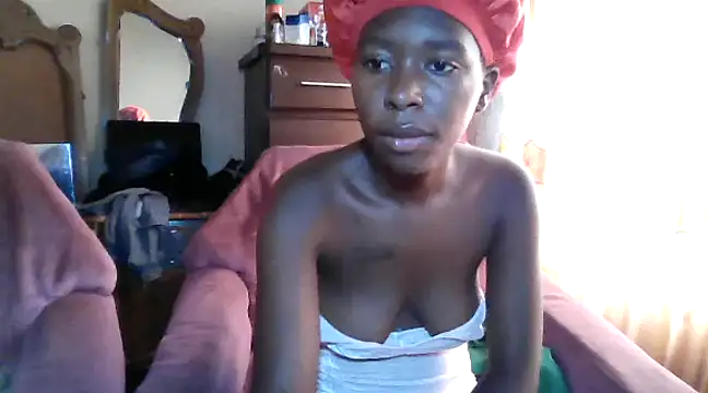 Snapshot of Hotdaily04 chatting on 02-02-25, 07:09 Hotdaily04 online show from 02-02-25, 07:09