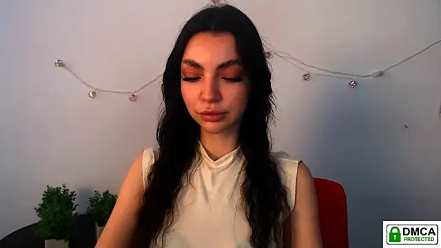 Lexi Jous online show from 04-17-26, 12:52