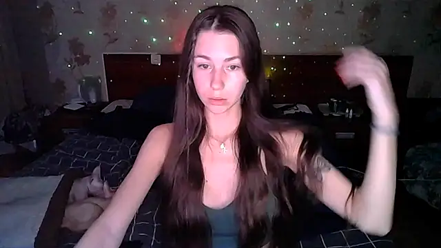 Snapshot of NicoleCaramel chatting on 11-08-25, 05:23 NicoleCaramel online show from 11-08-25, 05:23