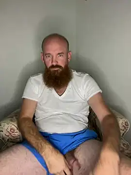 Snapshot of 32XRedBeard chatting on 01-06-25, 05:27 32XRedBeard online show from 01-06-25, 05:27