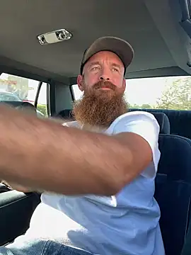 Snapshot of 32XRedBeard chatting on 02-18-25, 09:42 32XRedBeard online show from 02-18-25, 09:42