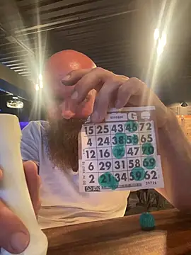 Snapshot of 32XRedBeard chatting on 02-19-25, 02:44 32XRedBeard online show from 02-19-25, 02:44