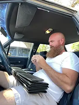 Snapshot of 32XRedBeard chatting on 02-27-25, 07:26 32XRedBeard online show from 02-27-25, 07:26