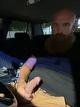 Snapshot of 32XRedBeard chatting on 03-11-25, 02:54 32XRedBeard online show from 03-11-25, 02:54