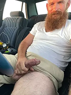 Snapshot of 32XRedBeard chatting on 03-15-25, 11:51 32XRedBeard online show from 03-15-25, 11:51