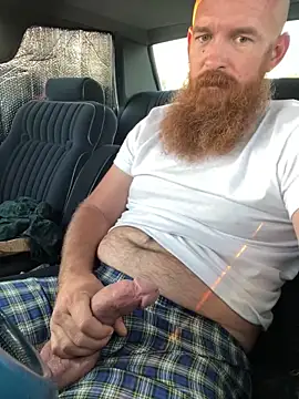 Snapshot of 32XRedBeard chatting on 03-22-25, 11:42 32XRedBeard online show from 03-22-25, 11:42