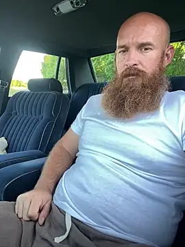 Snapshot of 32XRedBeard chatting on 03-22-25, 10:59 32XRedBeard online show from 03-22-25, 10:59