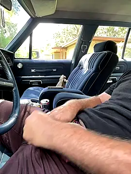 Snapshot of 32XRedBeard chatting on 09-13-25, 03:34 32XRedBeard online show from 09-13-25, 03:34