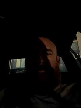Snapshot of 32XRedBeard chatting on 09-29-25, 10:20 32XRedBeard online show from 09-29-25, 10:20