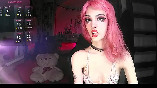 Ink  pleasure online show from 10-10-25, 10:09