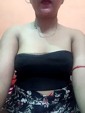 Snapshot of Eisha_20s chatting on 09-28-25, 12:16 Eisha 20s online show from 09-28-25, 12:16