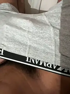 mdnn77 online show from 02-20-25, 05:29