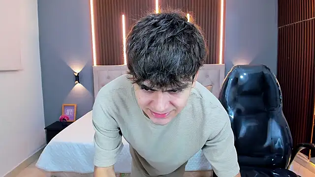 Tommy18   online show from 03-18-26, 03:31