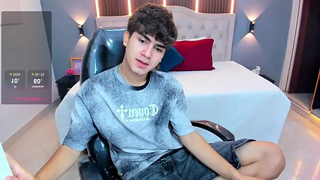 Tommy18   online show from 03-30-26, 03:40