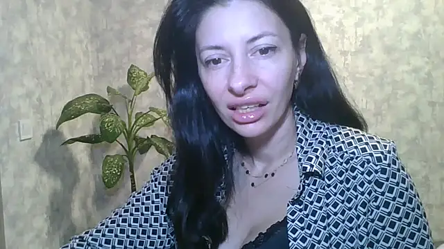 LissaBlossom online show from 09-21-25, 04:03