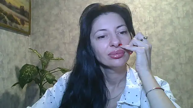 LissaBlossom online show from 11-15-25, 05:05